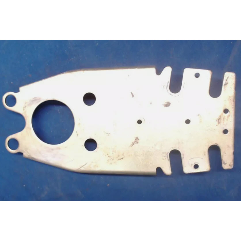 Evinrude Johnson OMC 0126481 - Cable Mounting Plate