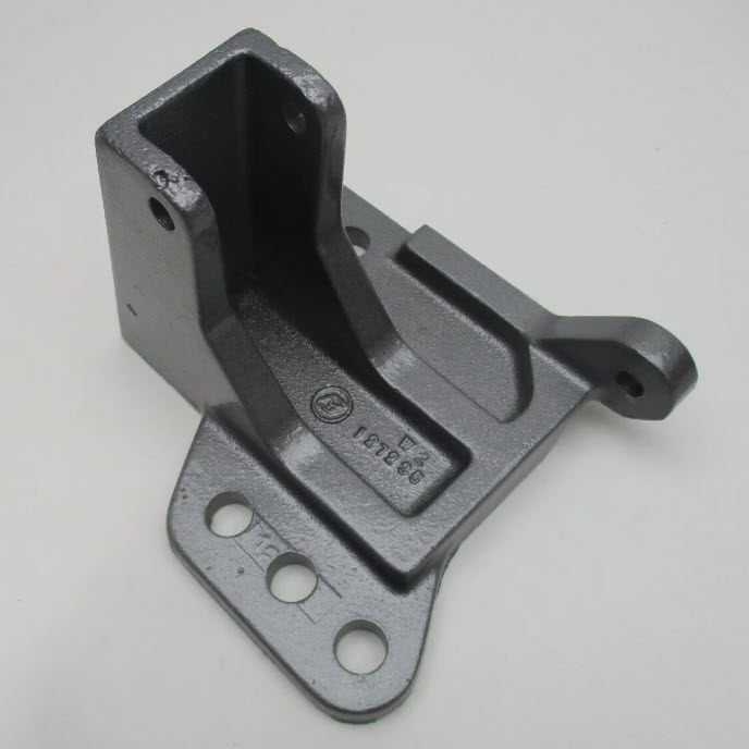 Evinrude Johnson OMC 0127235 - Bracket, Lower Support