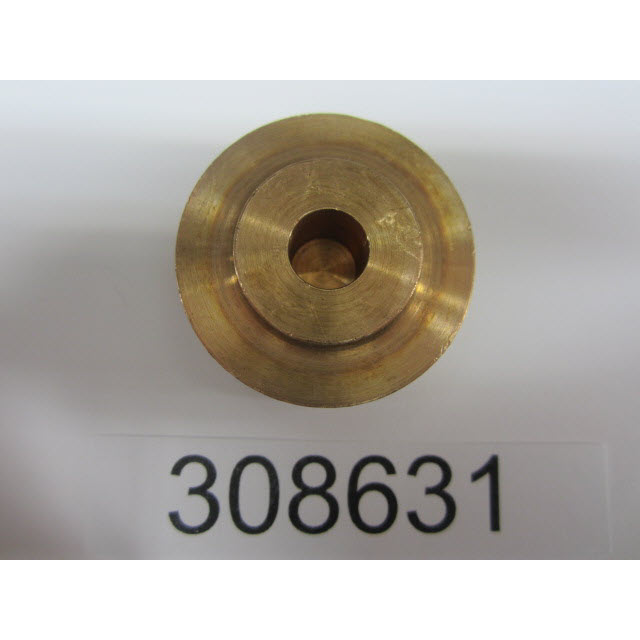 Evinrude Johnson OMC 0308631 - Bearing Retainer