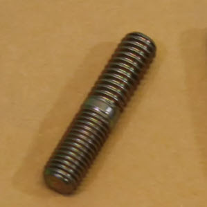 Evinrude Johnson OMC 0310872 - Stud