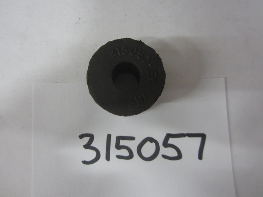 Evinrude Johnson OMC 0315057 - Mount