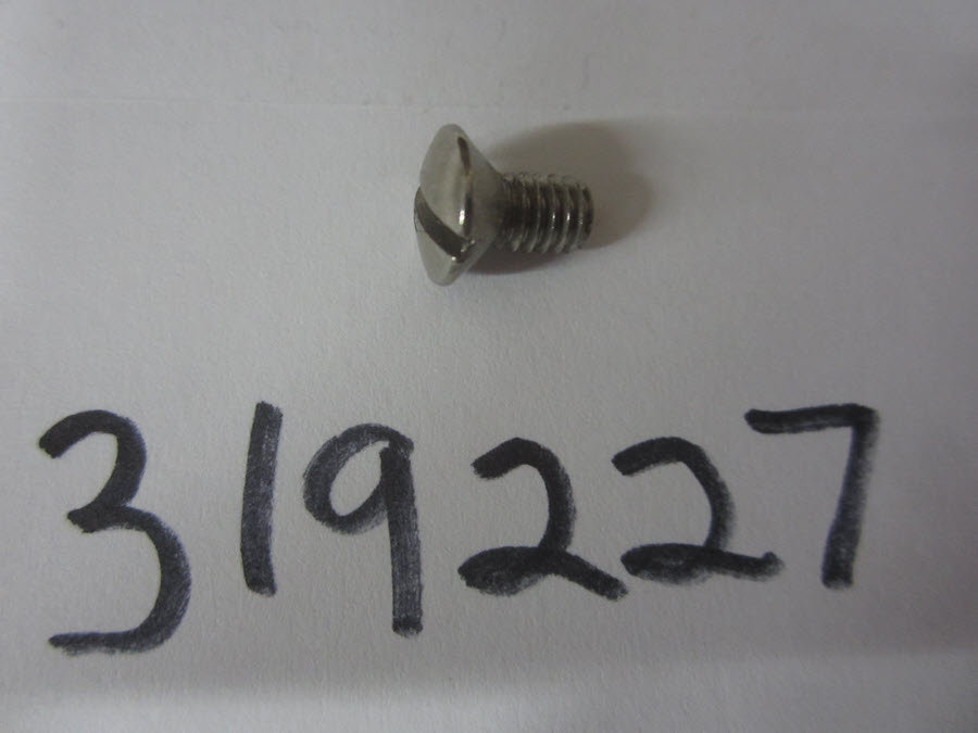 Evinrude Johnson OMC 0319227 - Screw, Knob