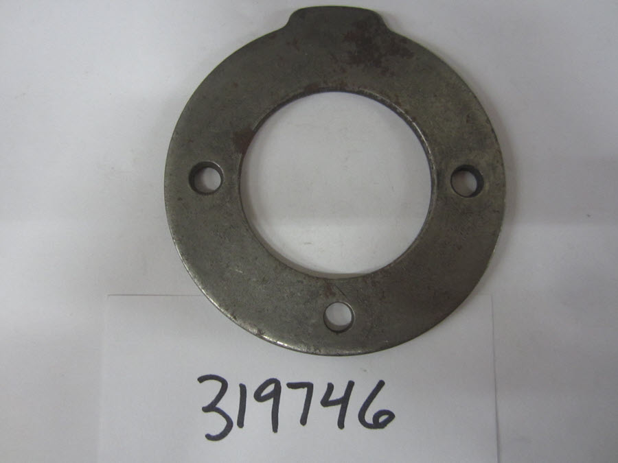 Evinrude Johnson OMC 0319746 - Retainer Plate, Housing