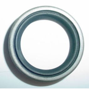 Evinrude Johnson OMC 0321504 - Seal CrankShaft Upper