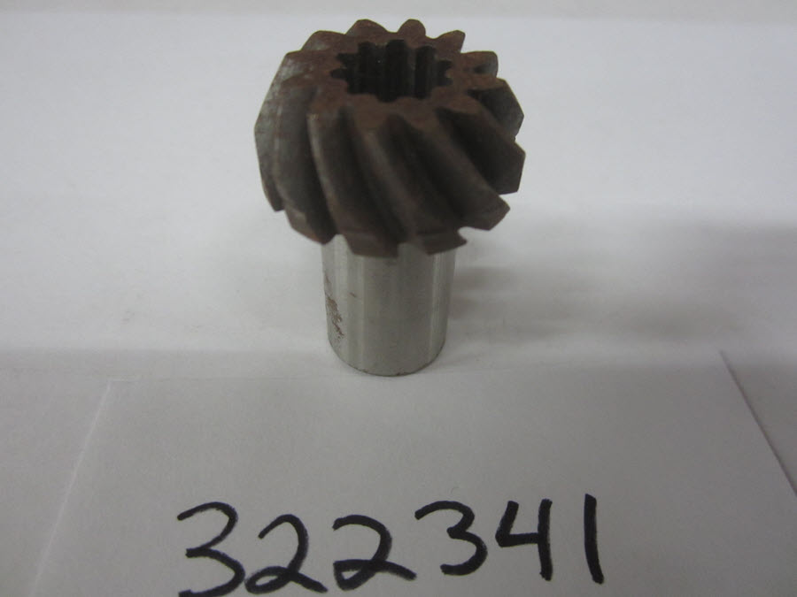 Evinrude Johnson OMC 0322341 - Drive Shaft Pinion - 12:29