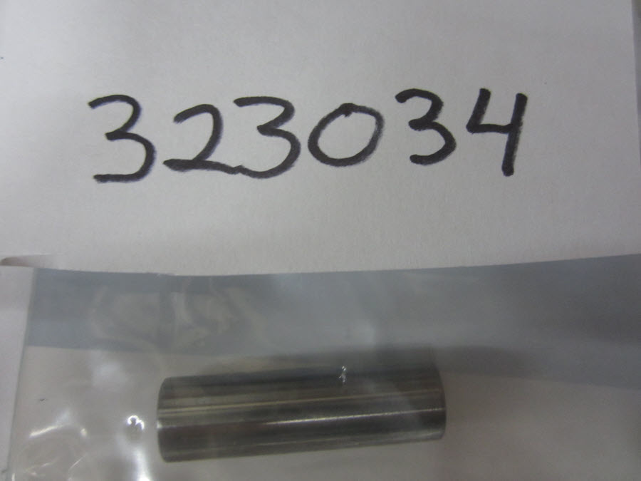 Evinrude Johnson OMC 0323034 - Wrist Pin