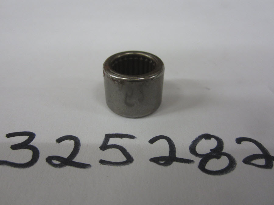 Evinrude Johnson OMC 0325282 - Needle Bearing