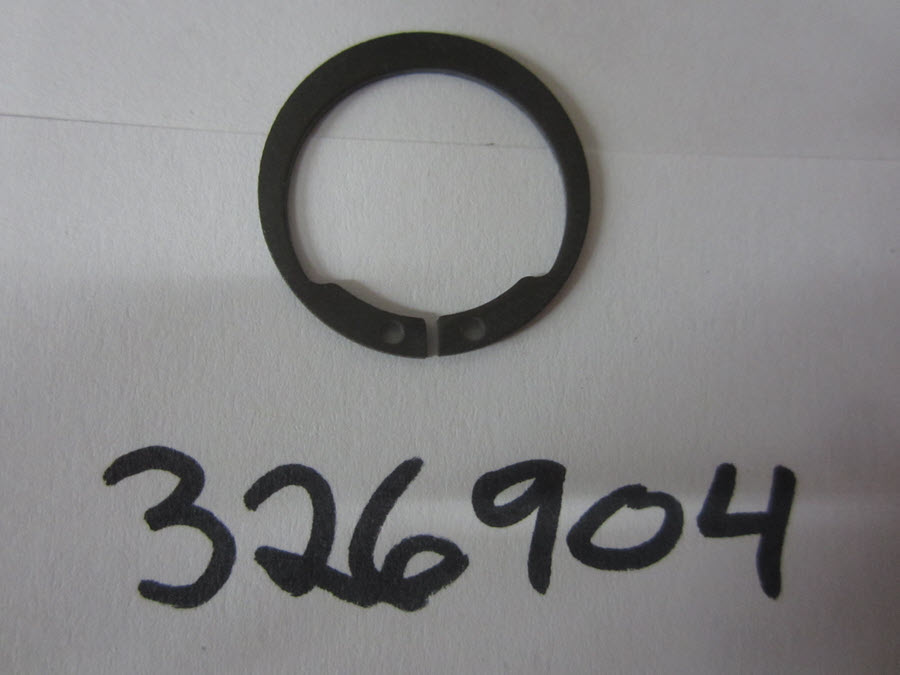 Evinrude Johnson OMC 0326904 - Retaining Ring, Crankshaft