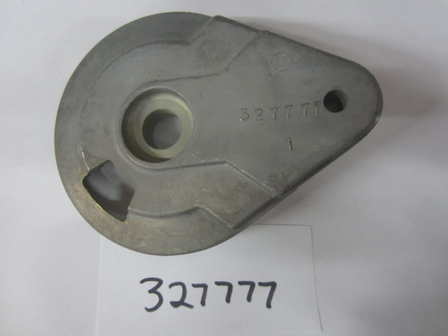 Evinrude Johnson OMC 0327777 - Idler Gear Arm