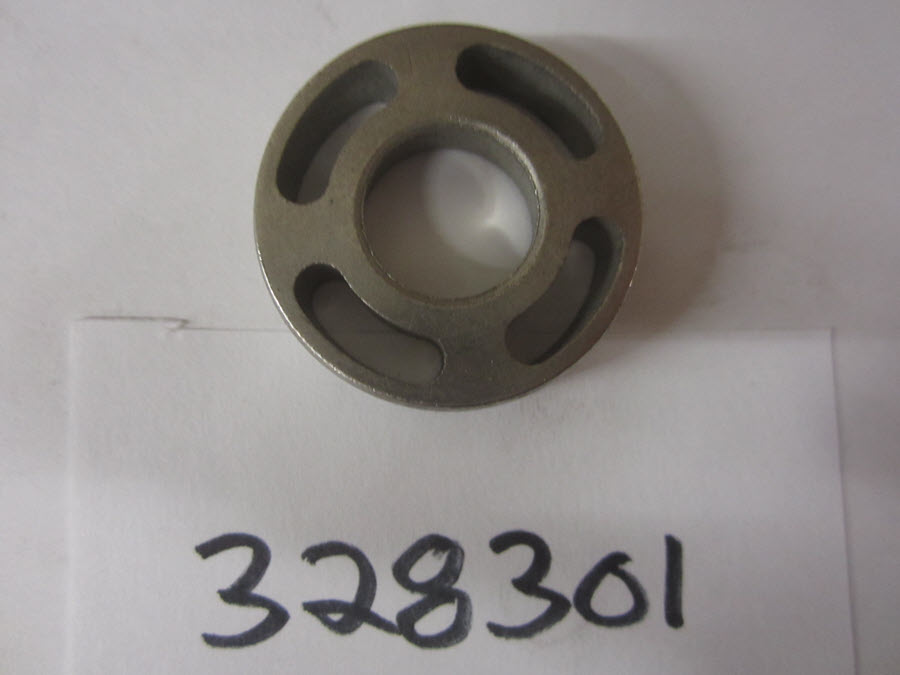 Evinrude Johnson OMC 0328301 - Sleeve