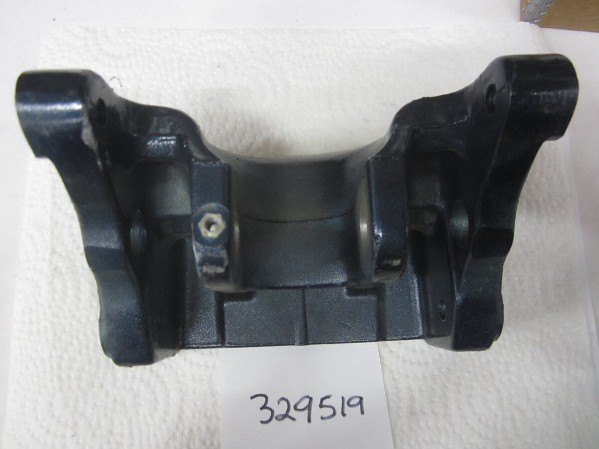 Evinrude Johnson OMC 0329519 - Spacer