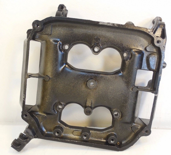 Evinrude Johnson OMC 0329611 - Air Silencer Base