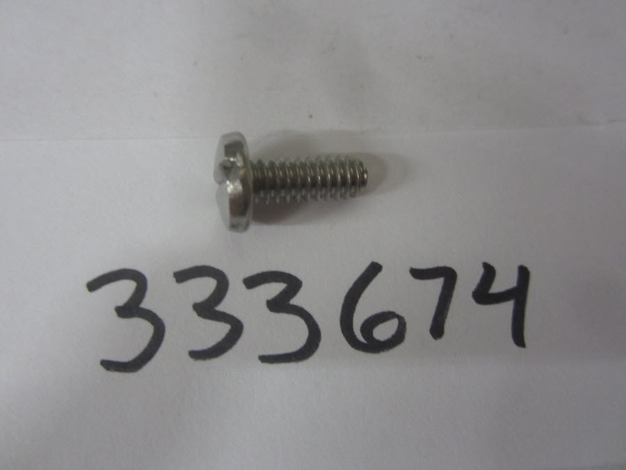 Evinrude Johnson OMC 0333674 - Screw, NLA