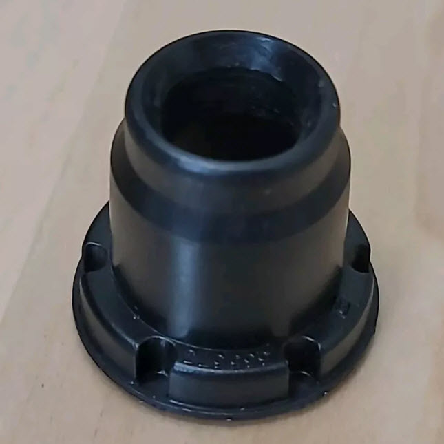 Evinrude Johnson OMC 0335573 - Primer Pump Nut