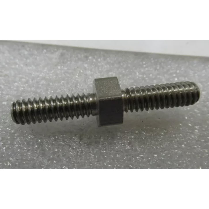 Evinrude Johnson OMC 0346547 - Bolt, Double Ended