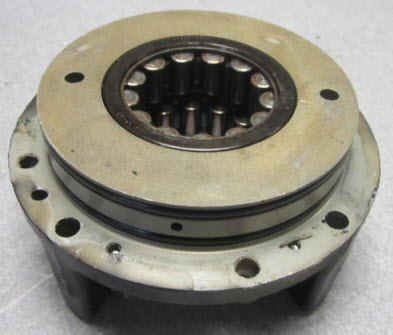 Evinrude Johnson OMC 0387432 - Crankcase Head and Bearing