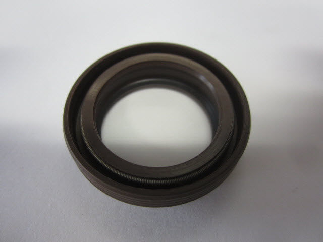 Evinrude Johnson OMC 0398051 - Crankshaft Seal, Lower