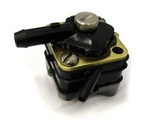 Evinrude Johnson OMC 0434521 - Fuel Pump Assembly