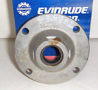 Evinrude Johnson OMC 0435702 - Crankcase Head Assembly