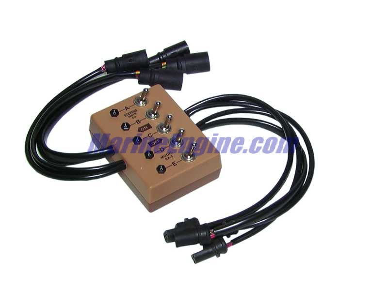 Evinrude Johnson OMC 0501886 - Adaptor