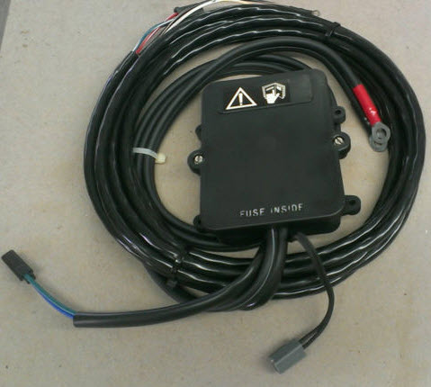 Evinrude Johnson OMC 0582192 - Junction Box & Cover