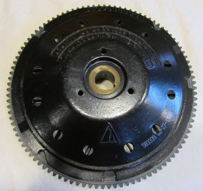 Evinrude Johnson OMC 0583339 - Flywheel Assembly