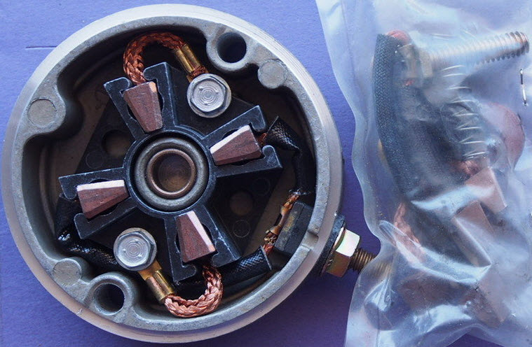 Evinrude Johnson OMC 0585265 - Kit Assembly, Com End Cap