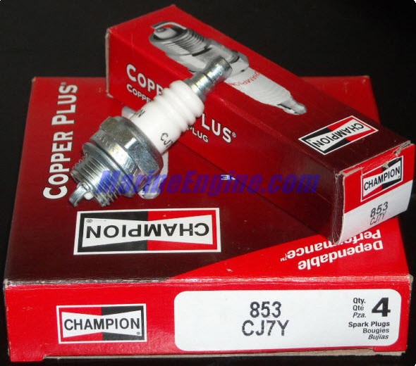 Evinrude Johnson OMC 0771767 - CJ7Y Spark Plug