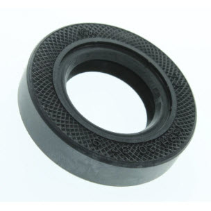 Evinrude Johnson OMC 5030110 - Oil Seal, 20X37X9