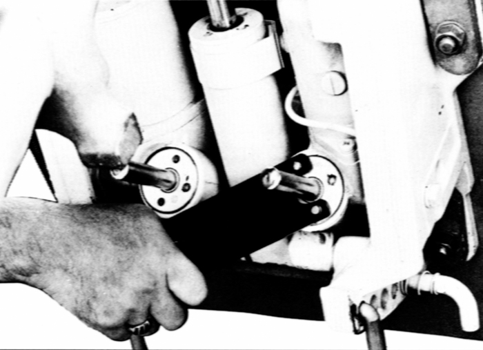 Hydraulic Wrench HW-6100 - T & R Marine Corporation Tools - MarineEngine.com