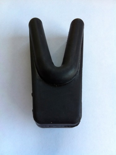 Replacement Rubber V-Block 99-55805 - Marinetech Products Boat Guides and Motor Supports - MarineEngine.com