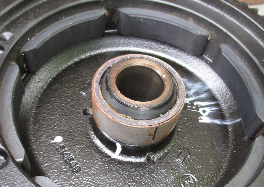 flywheel inside.jpg