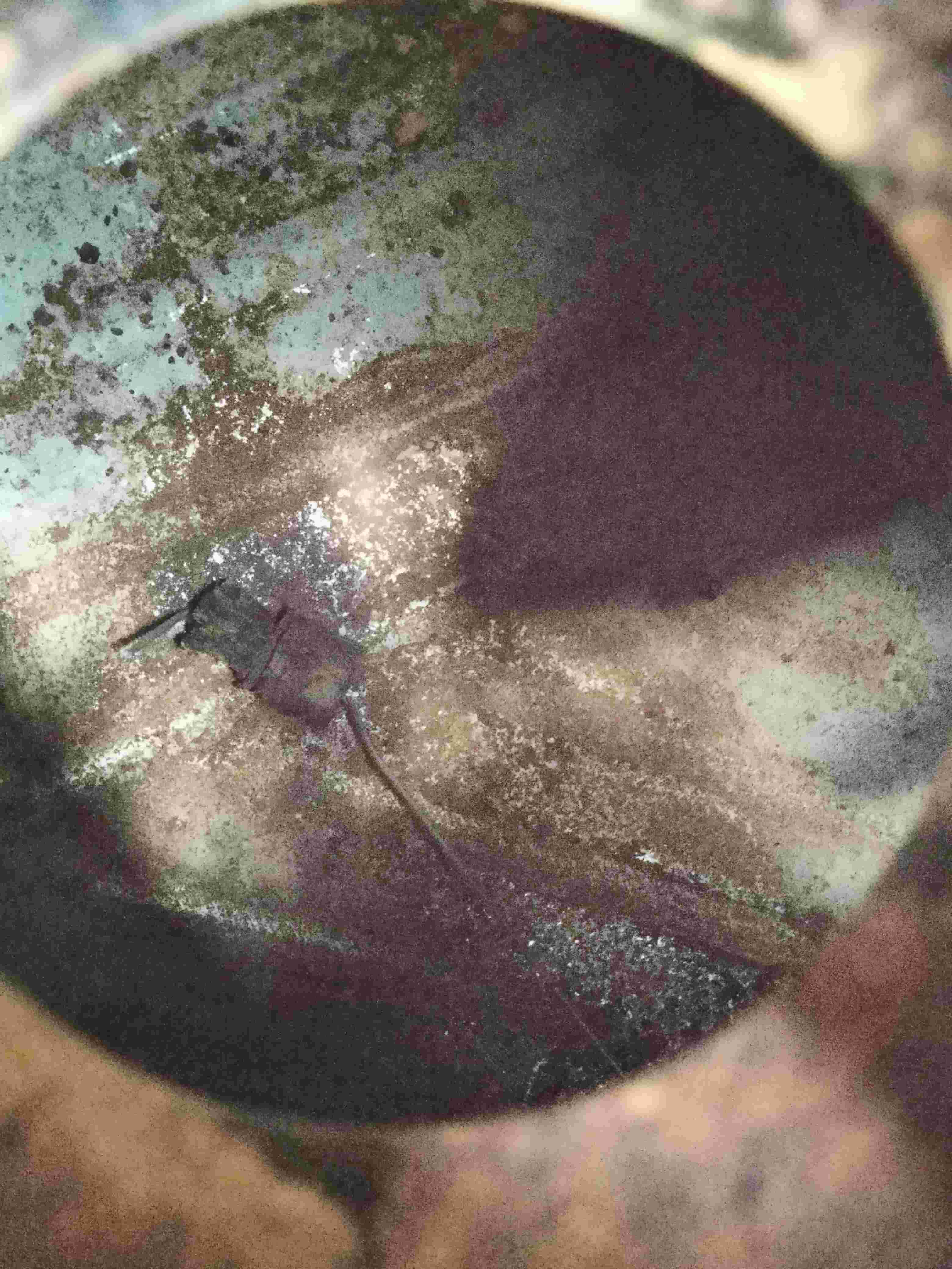 OMC 6 gallon inside dirty but not rust.jpg