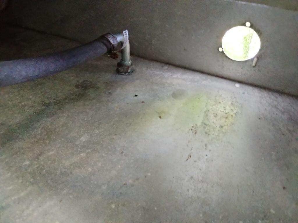 vents 90 degree tube.jpg