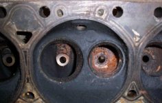 213 head with plug cooling holes.jpg 213 head with plug cooling holes.jpg
