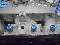 Valve seals.jpg Valve seals.jpg