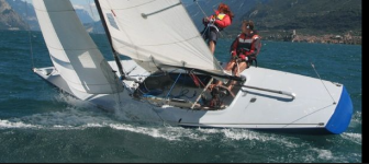Dyas sailbaot.png Dyas sailbaot.png