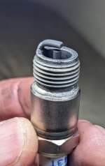 Plug from Mercruiser 120.jpg