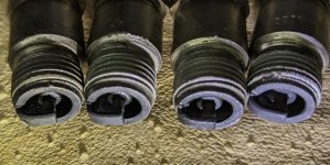 Plugs from Mercruiser 120.jpg