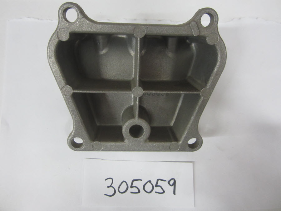 Evinrude Johnson OMC 0305059 - Bypass Cover (305059)