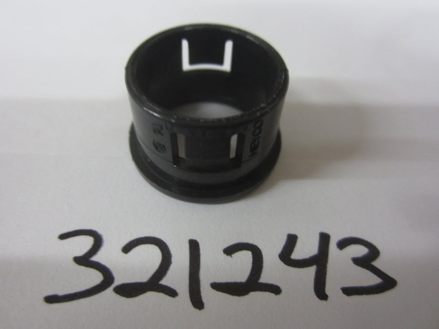 Evinrude Johnson OMC 0321243 - Tilt Wiring Lead Bushing (321243)