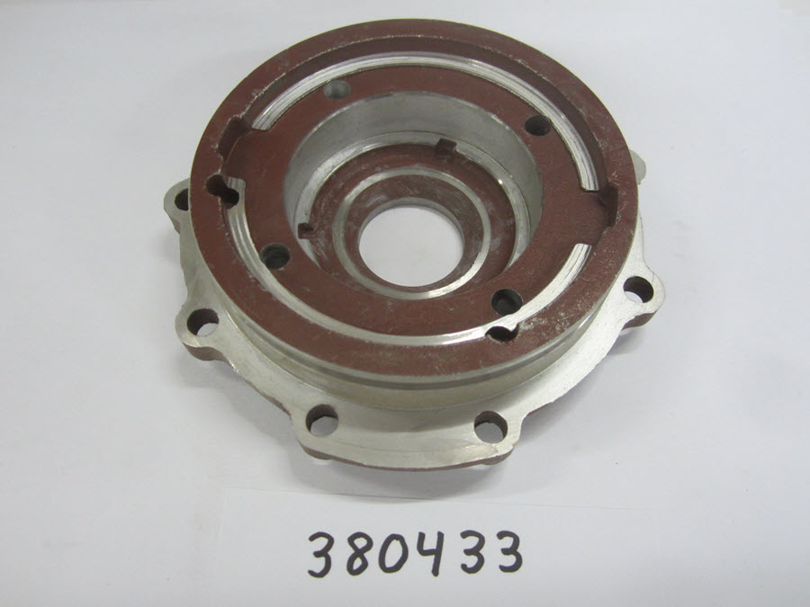 Evinrude Johnson OMC 0380433 - Crankcase Head & Bushing (Lower) (380433)