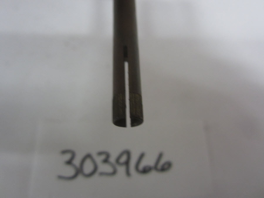 Evinrude Johnson OMC 0303966 - Needle Valve (303966)
