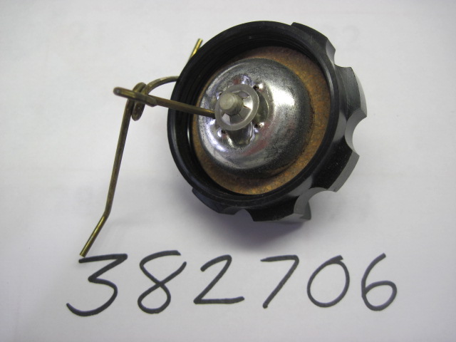 Evinrude Johnson OMC 0382706 - Gas Cap (382706)
