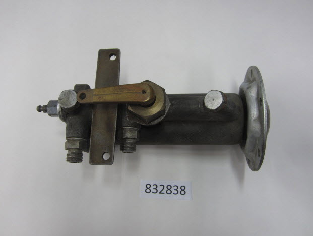 Volvo Penta 832838 - Hydraulic Cylinder