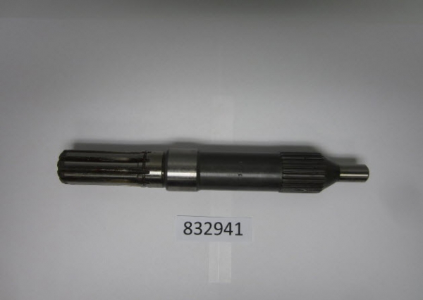 Volvo Penta 832941 - Spindle, Volvo Penta